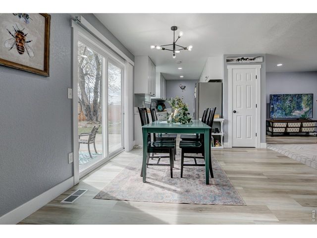 926 White Elm Dr, Loveland, CO 80538