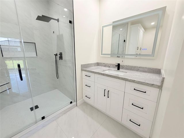 8024 NW 198th Terrace -, Hialeah, FL 33015