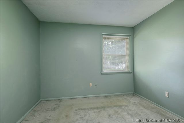 1120 Spicewood Drive, Clarksville, IN 47129