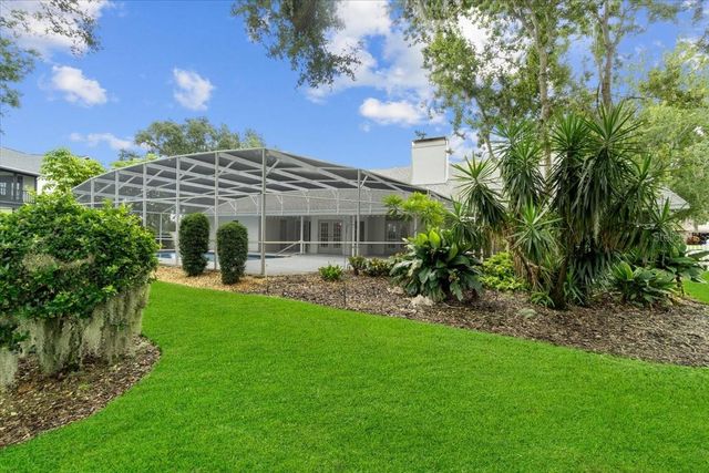 725 HERITAGE DRIVE NE, Winter Haven, FL 33881