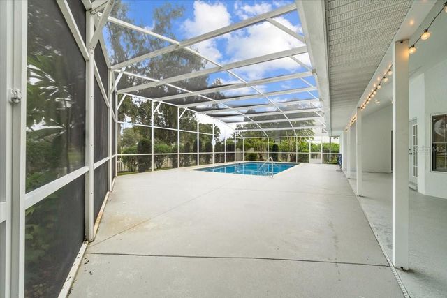725 HERITAGE DRIVE NE, Winter Haven, FL 33881