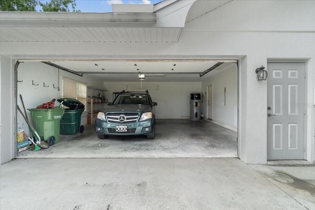 725 HERITAGE DRIVE NE, Winter Haven, FL 33881