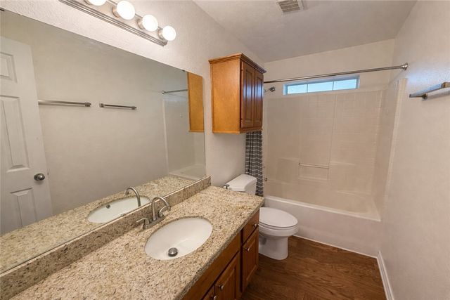 805 Turtle Dove Trail, College Station, TX 77845