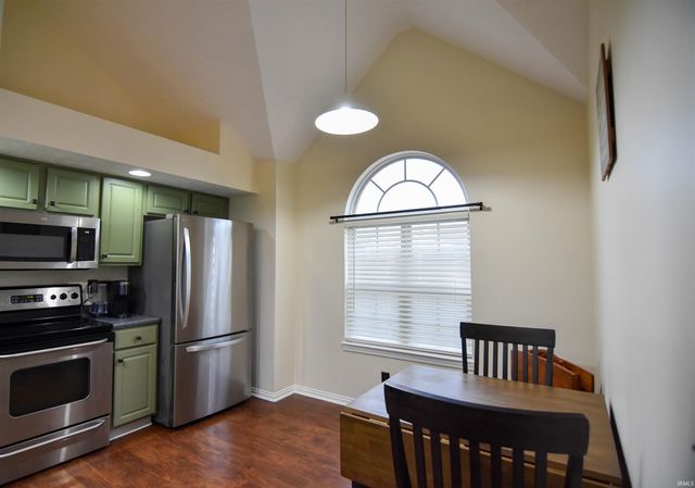 3001 Galleon Drive, Evansville, IN 47725