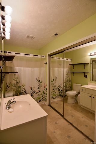 3001 Galleon Drive, Evansville, IN 47725