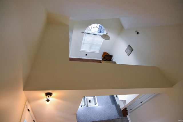 3001 Galleon Drive, Evansville, IN 47725