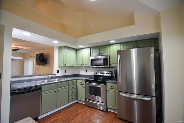 3001 Galleon Drive, Evansville, IN 47725