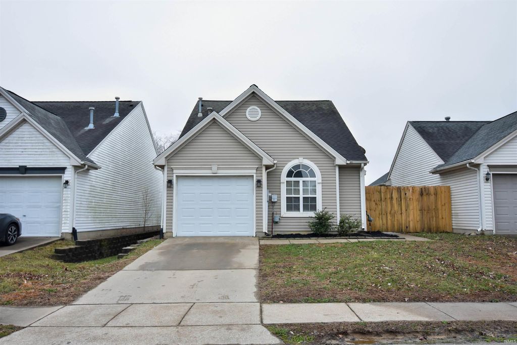 3001 Galleon Drive, Evansville, IN 47725