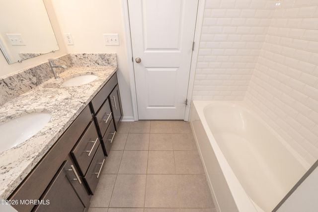 601 NE Charleston Drive 601, Monroe, NJ 08831