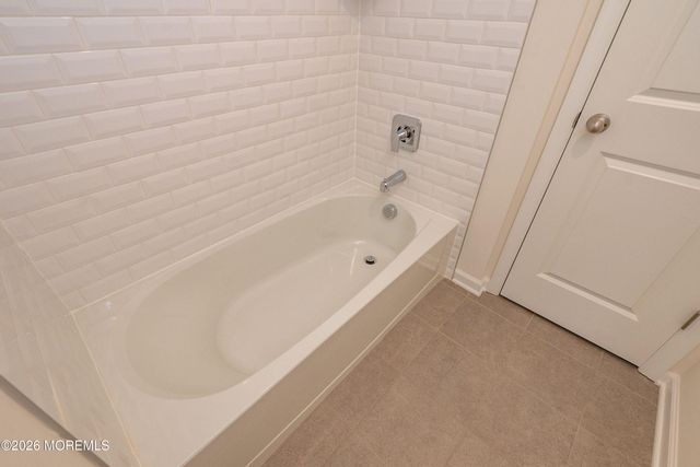 601 NE Charleston Drive 601, Monroe, NJ 08831