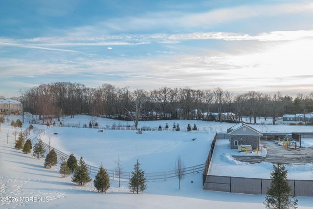 601 NE Charleston Drive 601, Monroe, NJ 08831