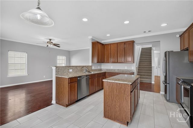 37 Litchfield Drive, Savannah, GA 31419