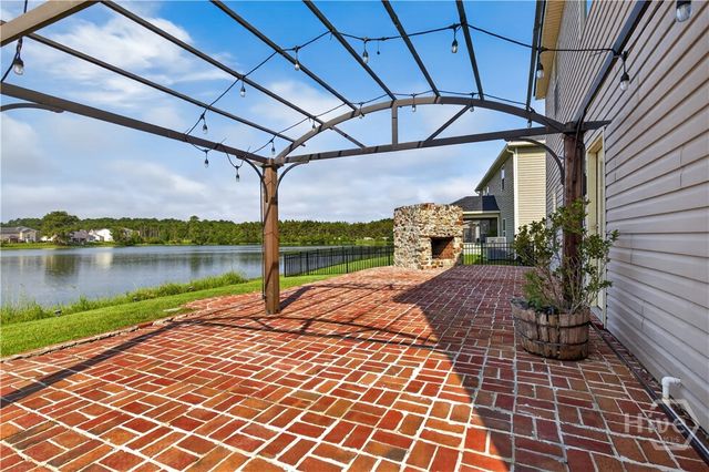 37 Litchfield Drive, Savannah, GA 31419
