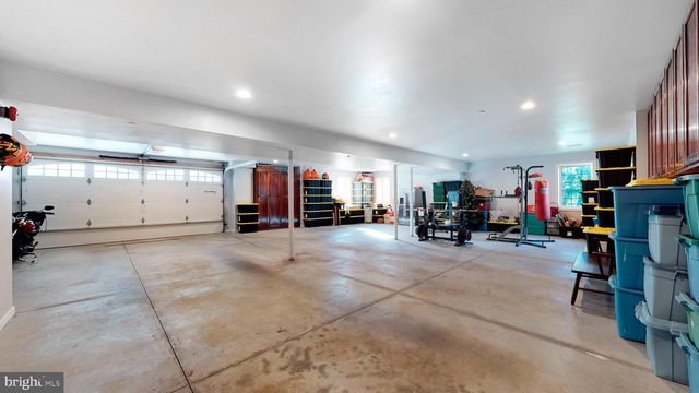901 CRUM CREEK RD, Broomall, PA 19008