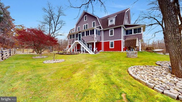 901 CRUM CREEK RD, Broomall, PA 19008