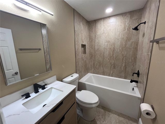 3804 CAMBAY STREET, Deltona, FL 32738