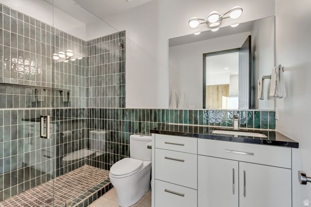 3817 N SHERWOOD DR, Provo, UT 84604