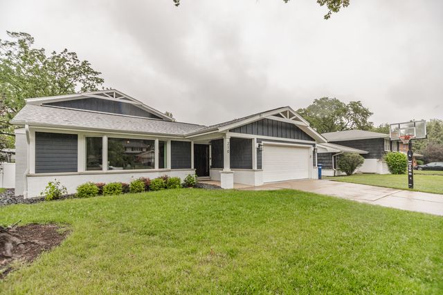 210 51st Place, Western Springs, IL 60558
