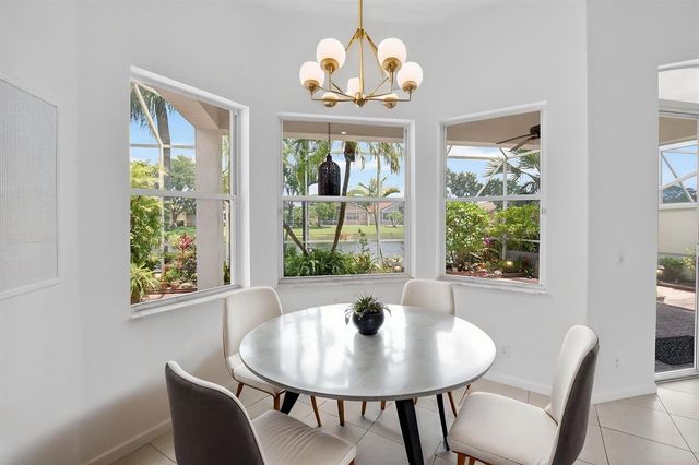 7035 Vivaldi Lane, Delray Beach, FL 33446