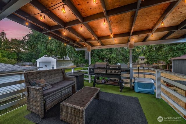 4601 238th Place SW, Mountlake Terrace, WA 98043