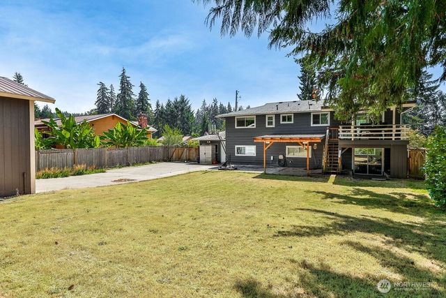 4601 238th Place SW, Mountlake Terrace, WA 98043