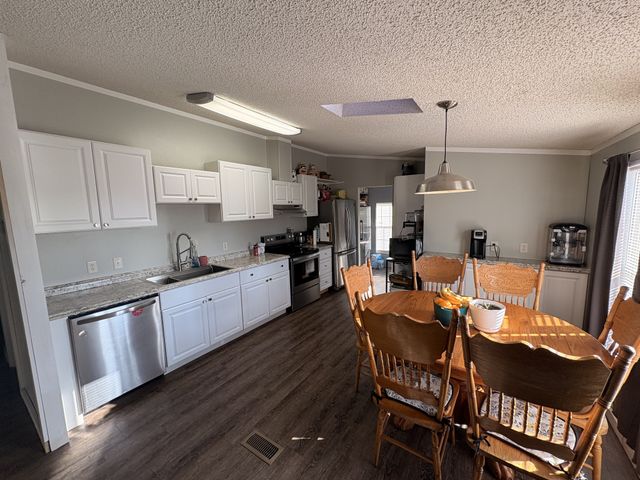 257 Milky Way Dr, Pulaski, TN 38478
