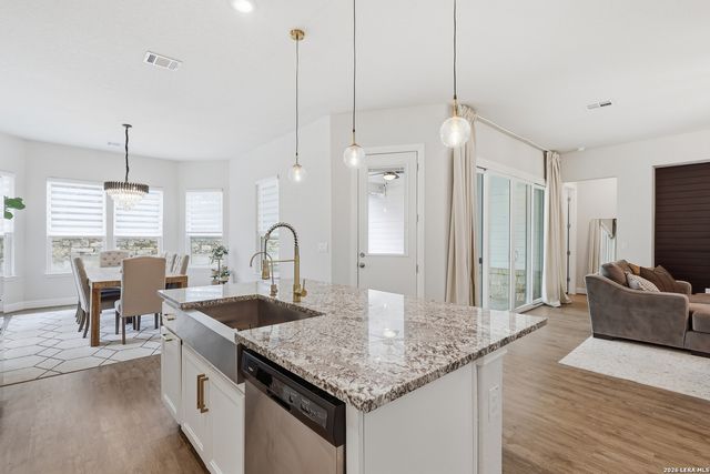 8596 Stackstone, Schertz, TX 78154