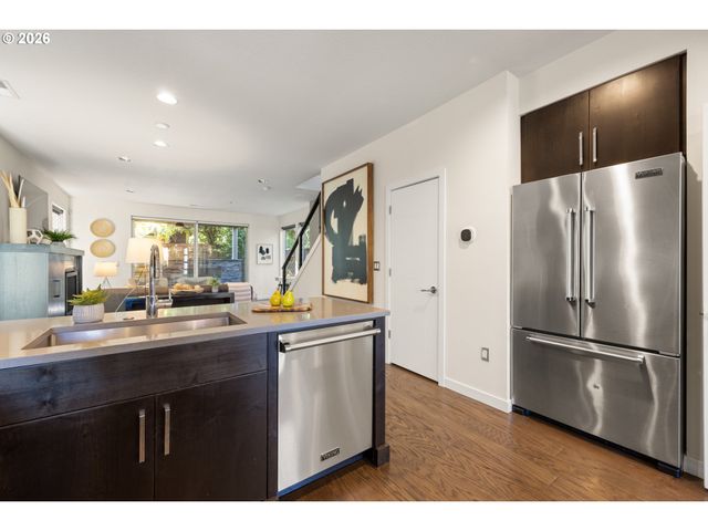 4729 N CONGRESS Ave, Portland, OR 97217