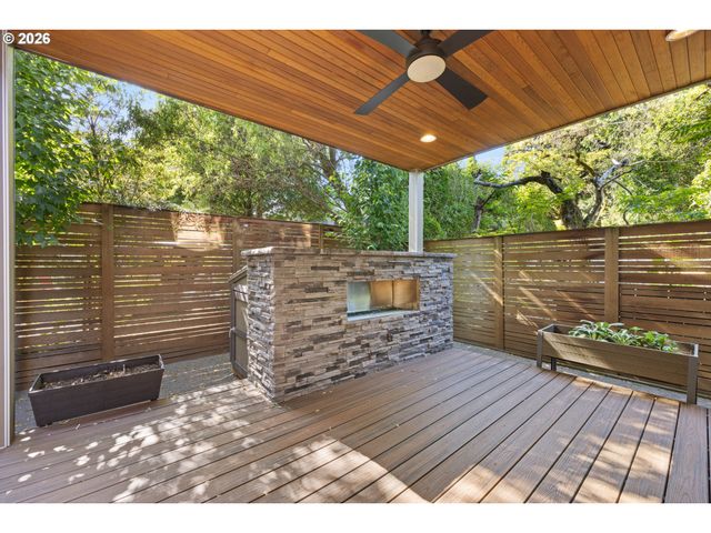 4729 N CONGRESS Ave, Portland, OR 97217