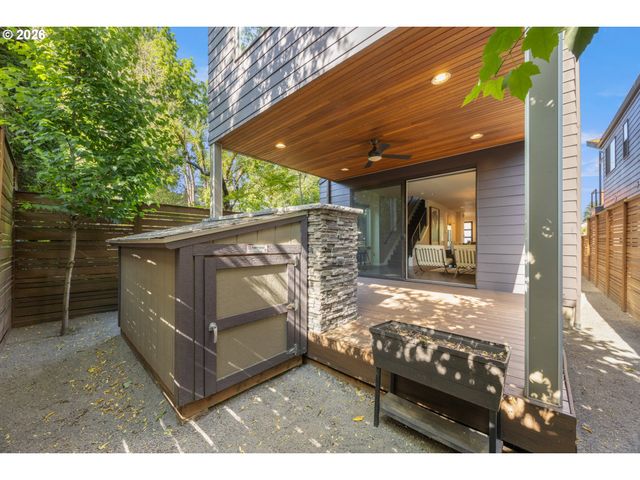 4729 N CONGRESS Ave, Portland, OR 97217
