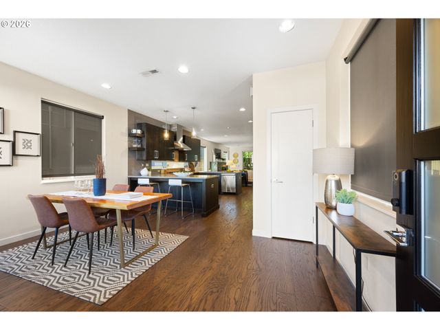 4729 N CONGRESS Ave, Portland, OR 97217