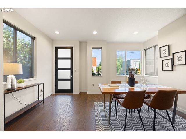 4729 N CONGRESS Ave, Portland, OR 97217