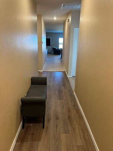 640 The Ugly WAY, Jarrell, TX 76537