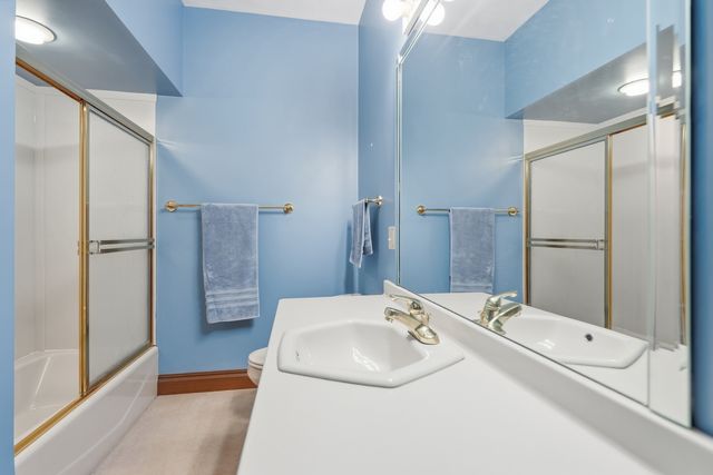 2700 11th Street Court, Moline, IL 61265