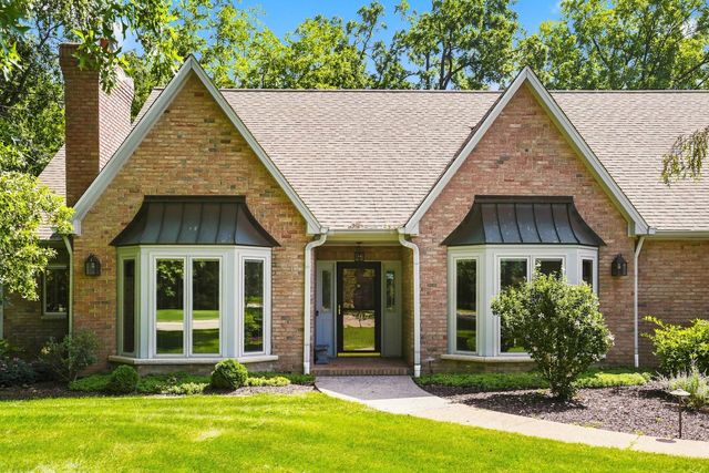 2700 11th Street Court, Moline, IL 61265