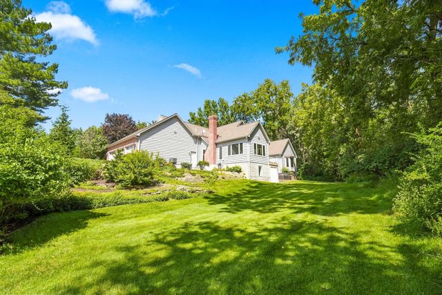 2700 11th Street Court, Moline, IL 61265