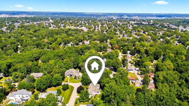 2700 11th Street Court, Moline, IL 61265