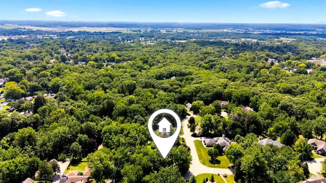 2700 11th Street Court, Moline, IL 61265