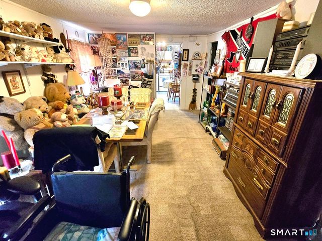 260-262 Burnside Avenue, East Hartford, CT 06108