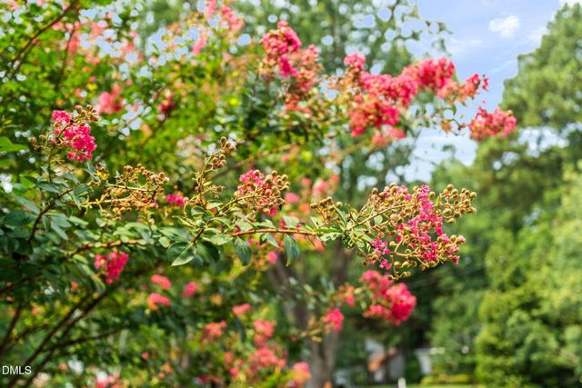 4816 Sweetbriar Drive, Raleigh, NC 27609