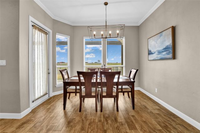 2011 Perkins Lane, Weatherford, TX 76088