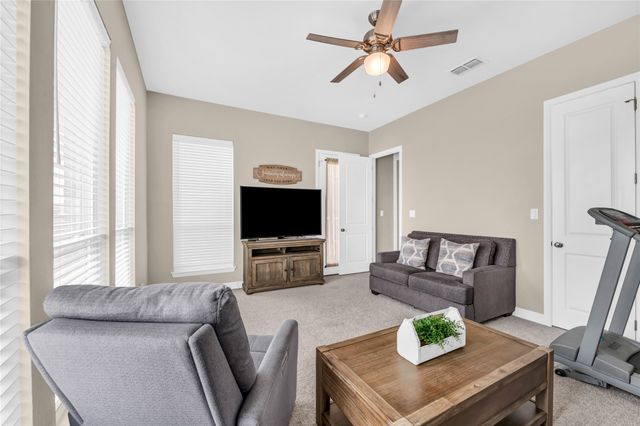 2011 Perkins Lane, Weatherford, TX 76088