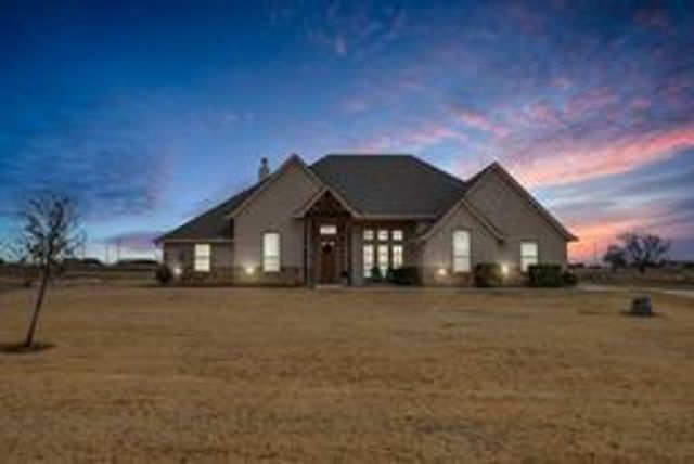 2011 Perkins Lane, Weatherford, TX 76088