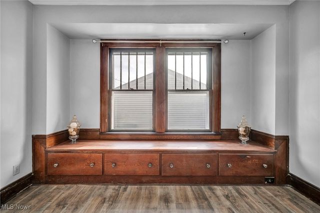 9430 Columbia Road, Olmsted Falls, OH 44138