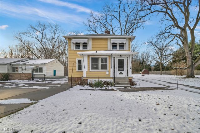 9430 Columbia Road, Olmsted Falls, OH 44138