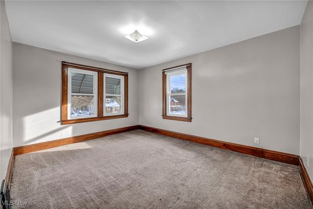 9430 Columbia Road, Olmsted Falls, OH 44138