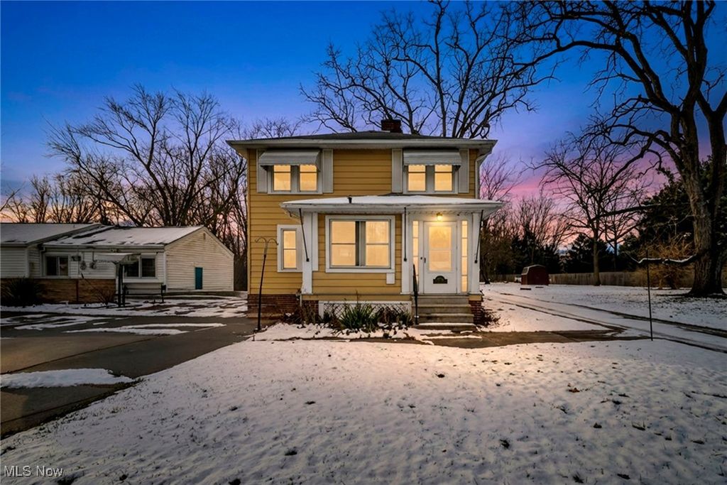 9430 Columbia Road, Olmsted Falls, OH 44138