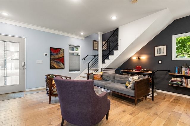 55 Reed Street 55, Cambridge, MA 02140