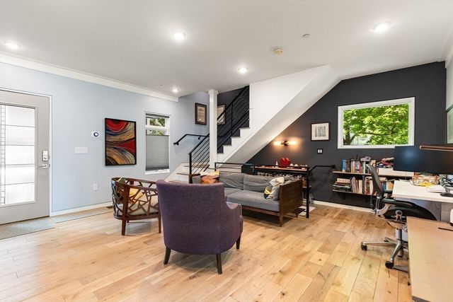 55 Reed Street 55, Cambridge, MA 02140
