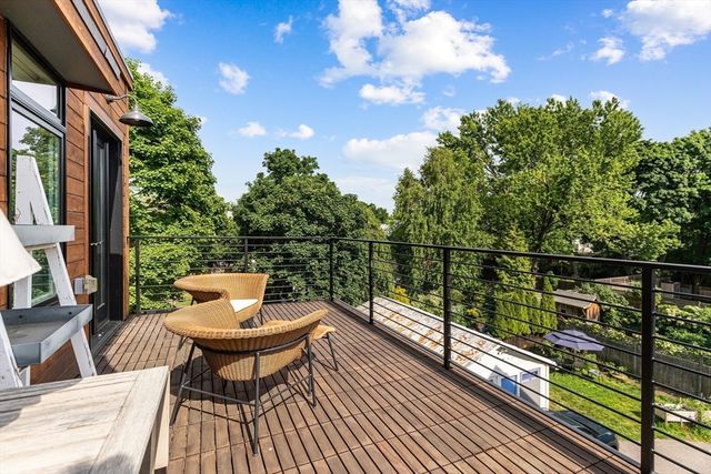 55 Reed Street 55, Cambridge, MA 02140